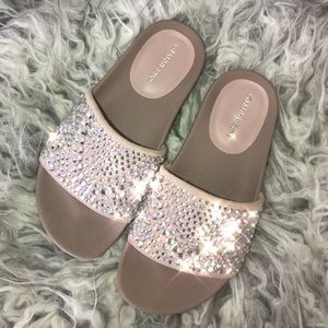 Gianni Bini Crystal Slides